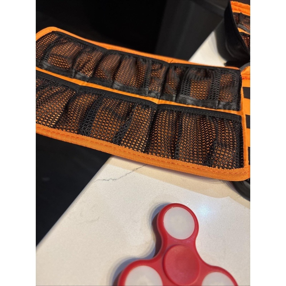 25- Fidget Spinner Lot With Case - Picture 7 of 10